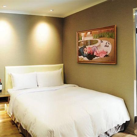 Garden Hotel Tajcshung Kültér fotó