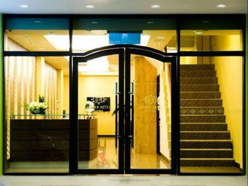 Garden Hotel Tajcshung Kültér fotó