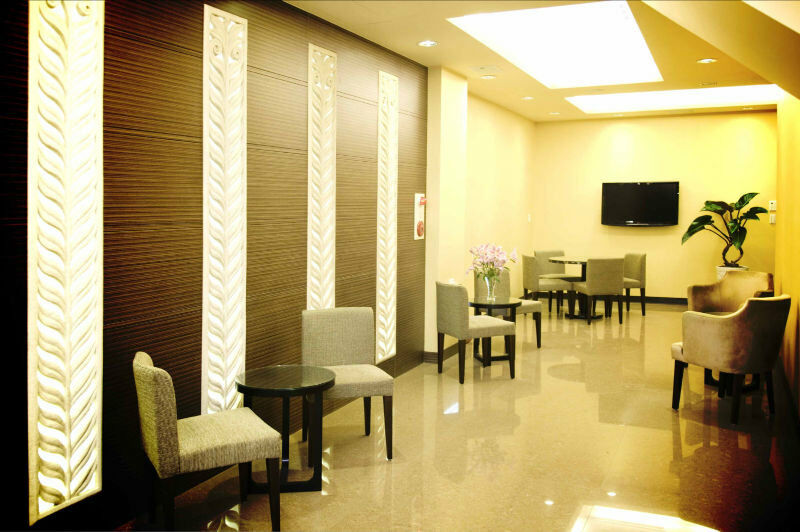 Garden Hotel Tajcshung Kültér fotó